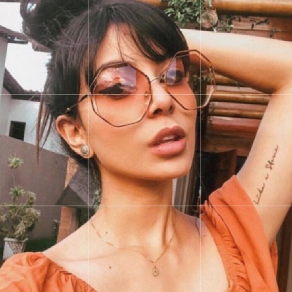 Chloe Sunglasses, New - Picture 3 of 15